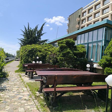 Hotel Carpati Nagybánya Kültér fotó