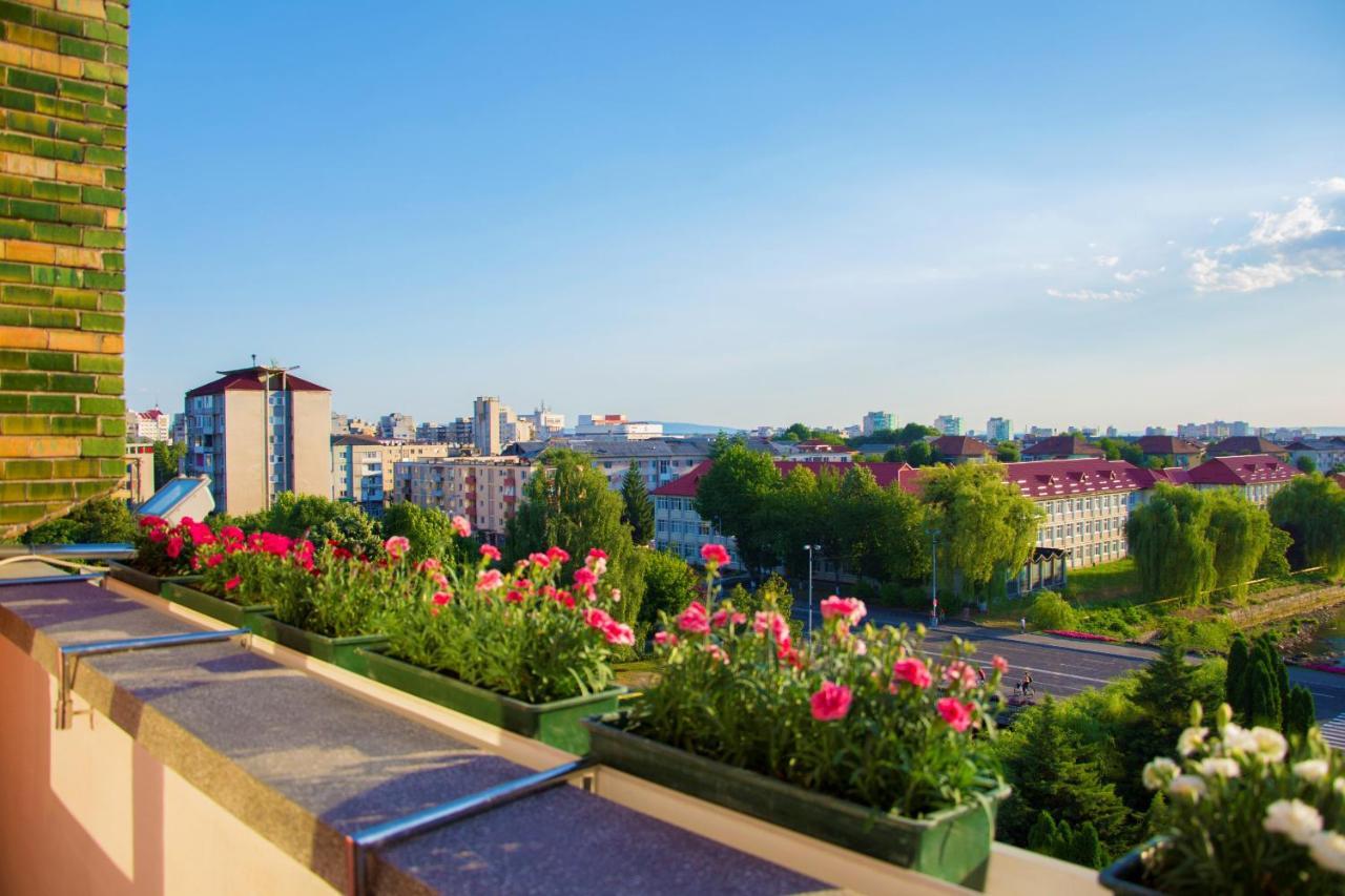 Hotel Carpati Nagybánya Kültér fotó